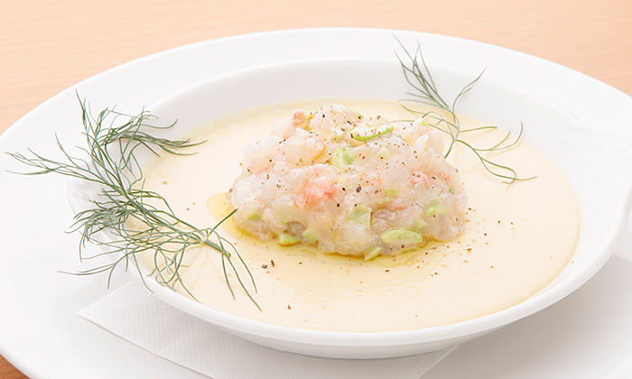 「とうもろこしのパンナコッタ 甘えびと枝豆のタルタルと」レシピ（作り...